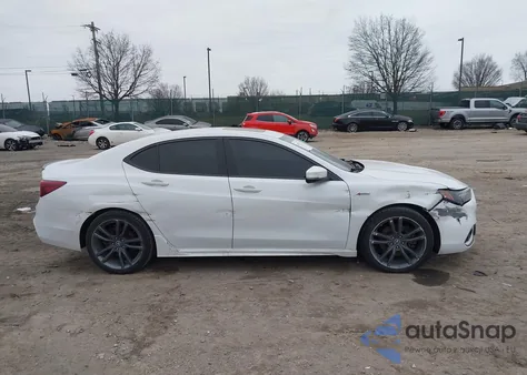 2019 Acura Tlx Tech A-Spec Pkgs z USA, uszkodzony, nr VIN 19UUB2F61KA003748